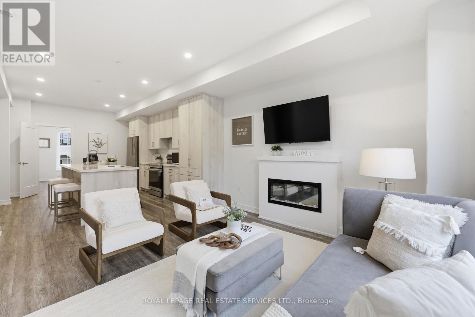 1340 Kaniv Street, Oakville, Ontario  L6M 5R3 - Photo 5 - W13134384