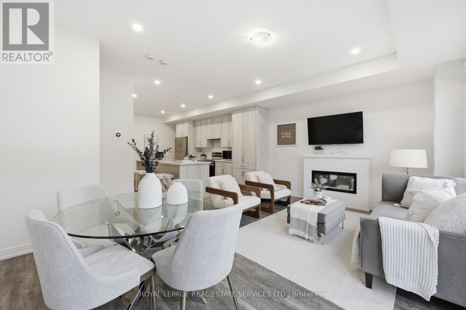 1340 Kaniv Street, Oakville, Ontario  L6M 5R3 - Photo 6 - W13134384