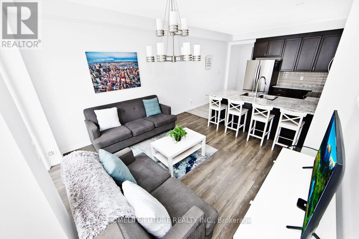 78 Jolly Way, Toronto, Ontario  M1P 0E2 - Photo 9 - E13013404