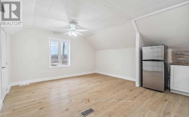 Upper - 77 Mohawk Street, Brantford, Ontario  N3S 2W6 - Photo 4 - X13133998