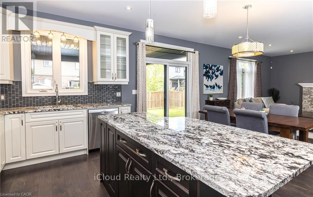 9305 Eagle Ridge Drive, Niagara Falls, Ontario  L2H 0G4 - Photo 13 - X13134130