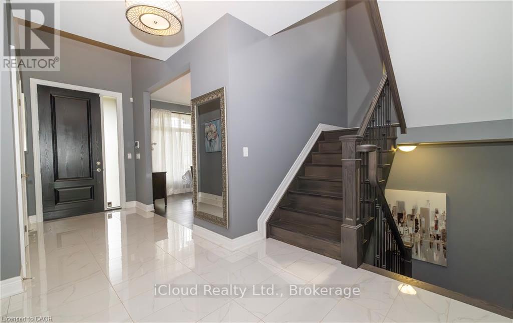 9305 Eagle Ridge Drive, Niagara Falls, Ontario  L2H 0G4 - Photo 2 - X13134130