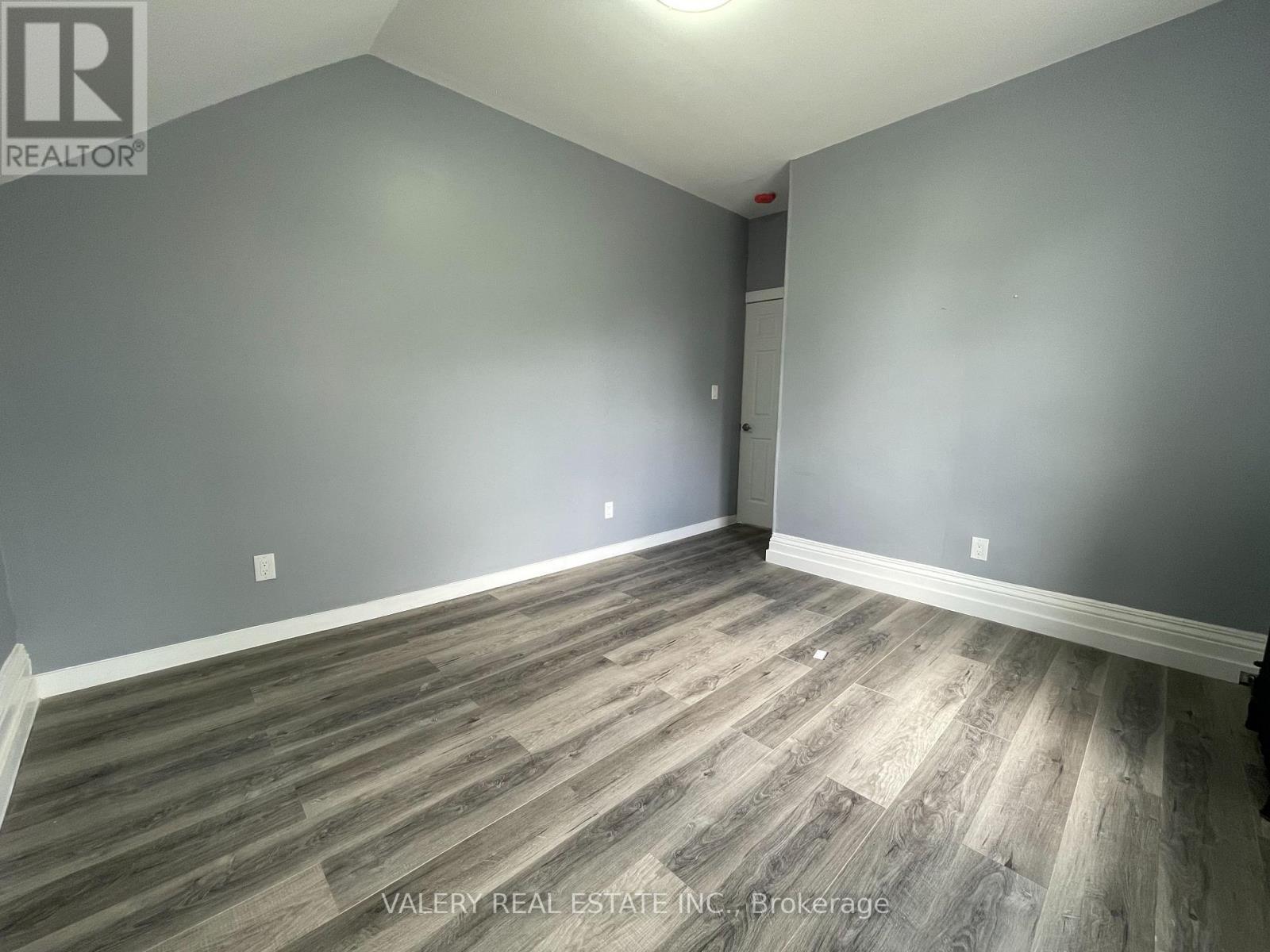 Main - 49 Madison Avenue N, Kitchener, Ontario  N2H 2Z5 - Photo 15 - X13134280