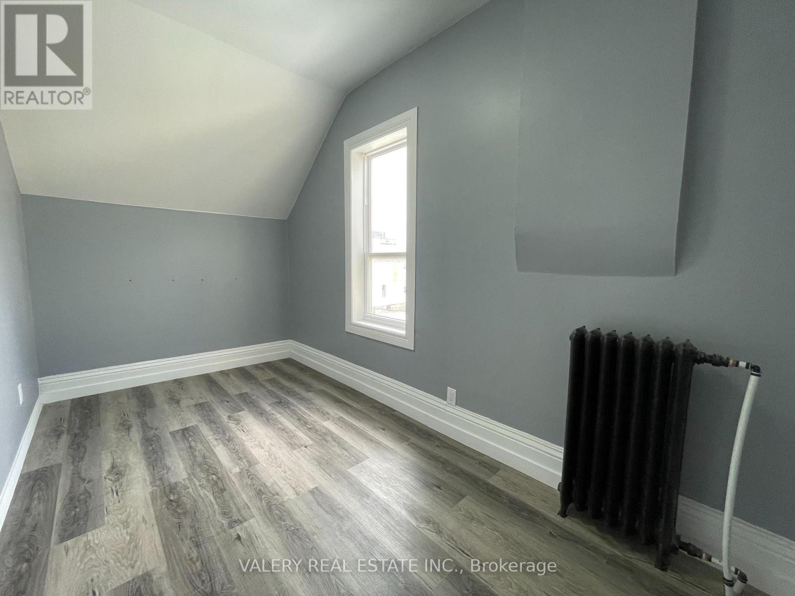 Main - 49 Madison Avenue N, Kitchener, Ontario  N2H 2Z5 - Photo 6 - X13134280