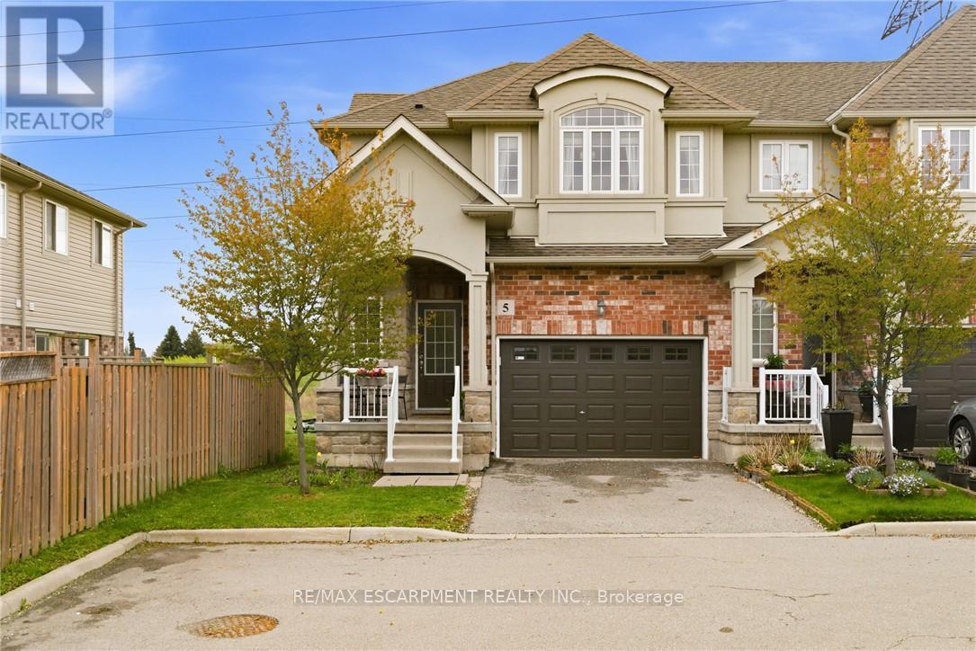 5 - 73 MEDICI LANE, Hamilton, Ontario