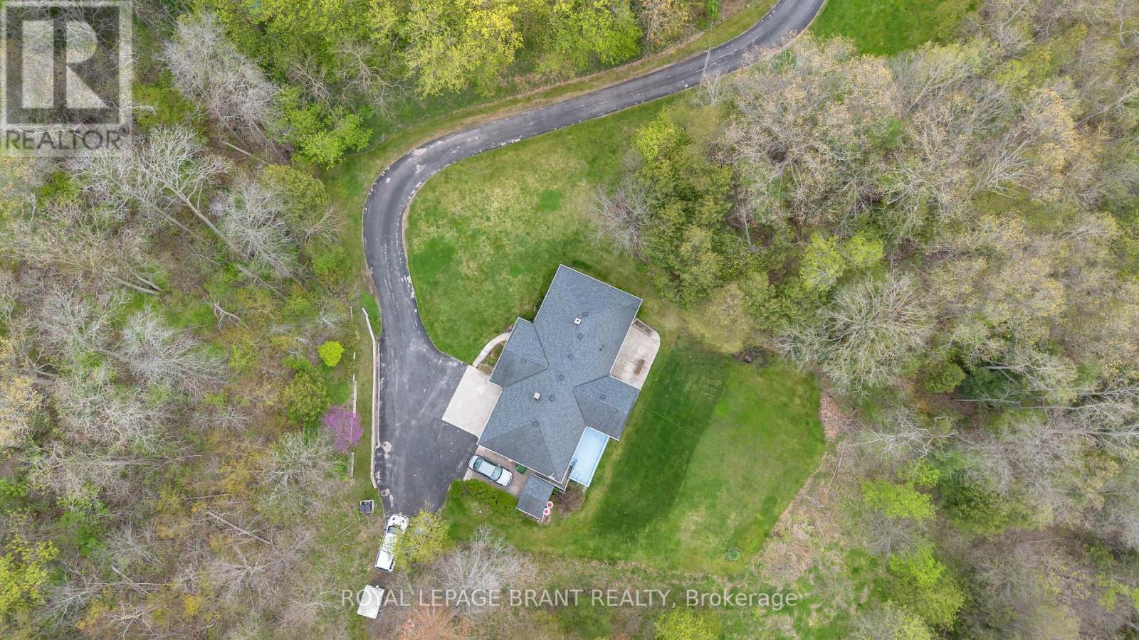 10 Burnside Drive, Brant, Ontario  N0B 1E0 - Photo 44 - X13134386