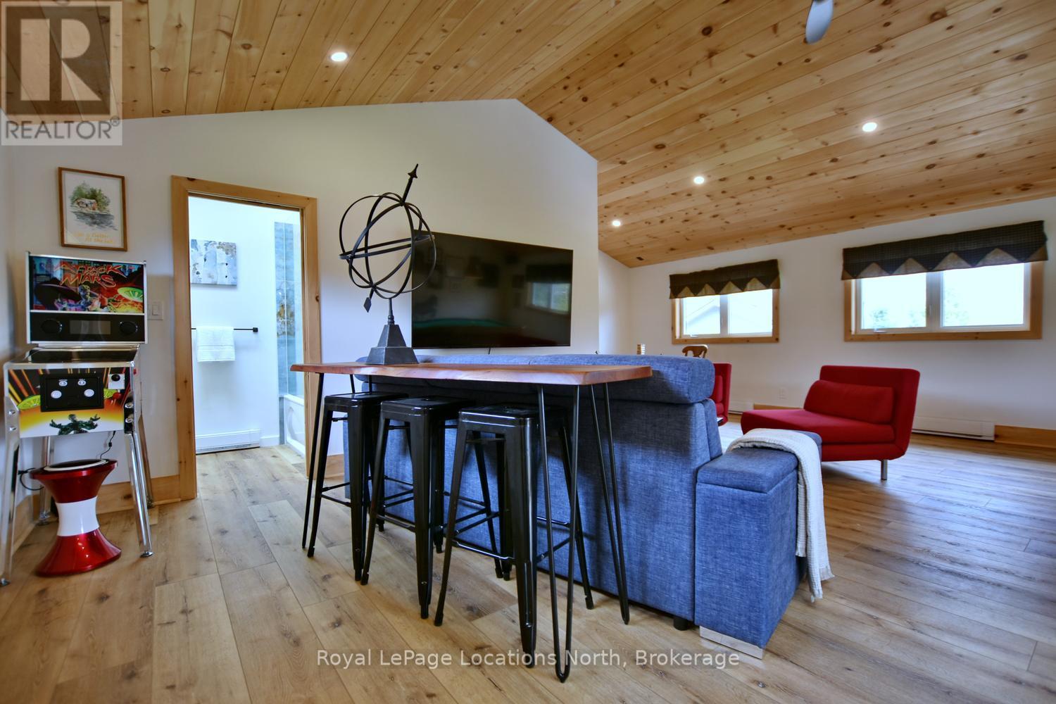 33 D Lane, Collingwood, Ontario  L9Y 0X2 - Photo 34 - S13134576