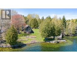 303 DRAGONFLY LANE, Tay Valley, Ontario