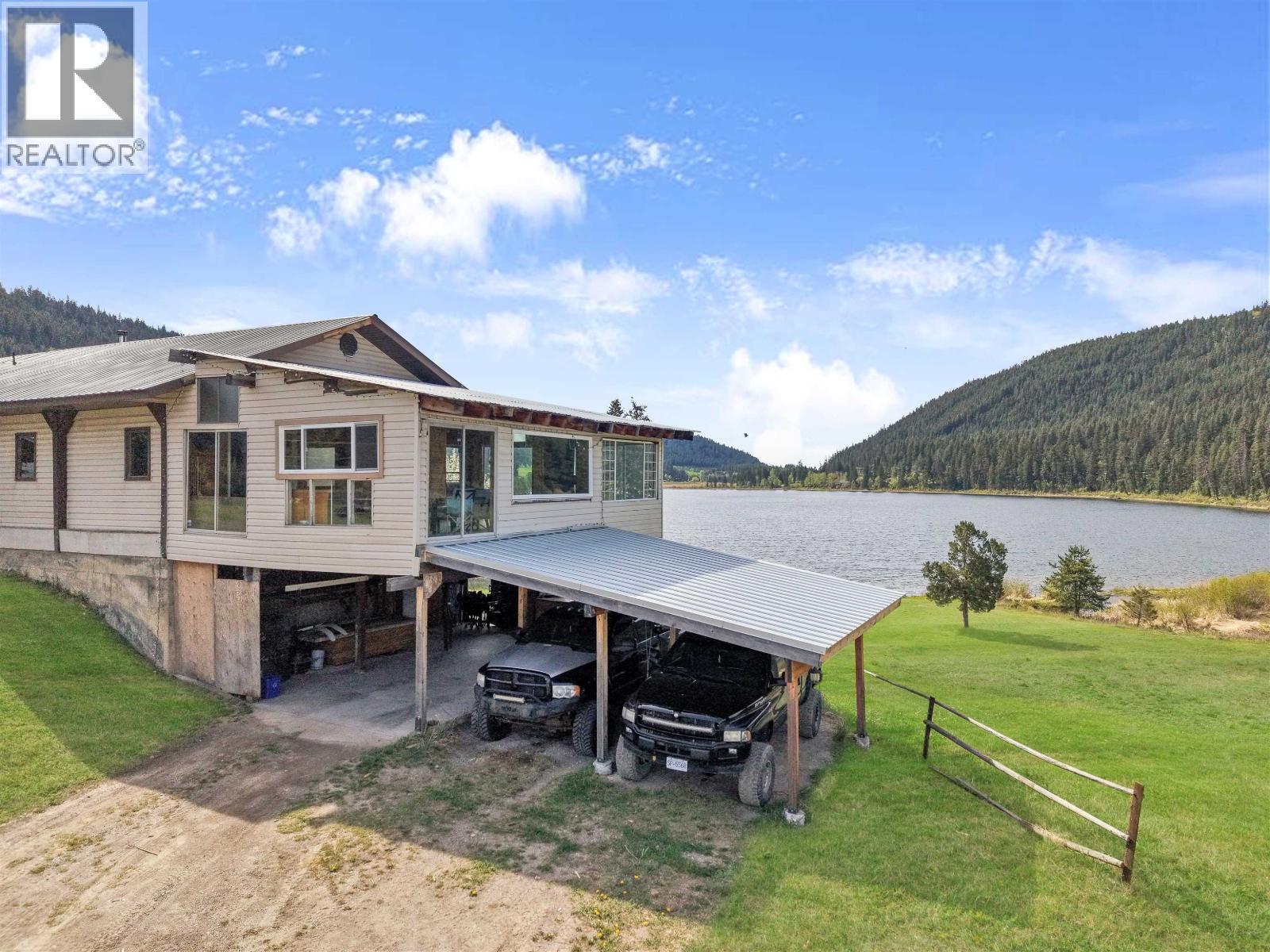 1622 Dunlevey Road, Mcleese Lake, British Columbia  V0L 1P0 - Photo 1 - R3123380