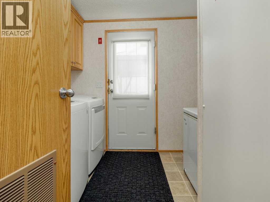 206 Station Boulevard, Coaldale, Alberta  T1M 1P5 - Photo 23 - A2270594