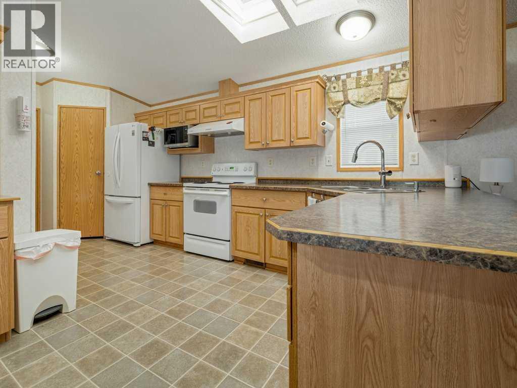 206 Station Boulevard, Coaldale, Alberta  T1M 1P5 - Photo 19 - A2270594