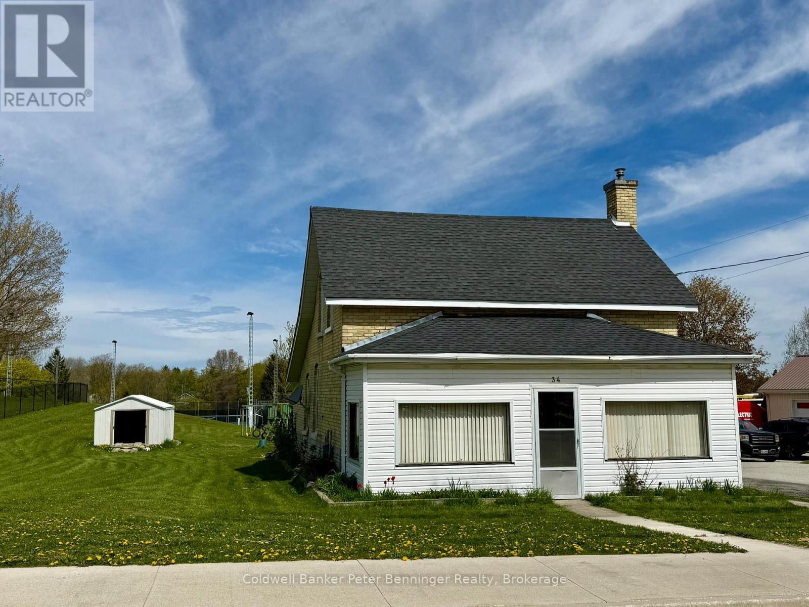 34 MCGIVERN STREET W, Brockton, Ontario