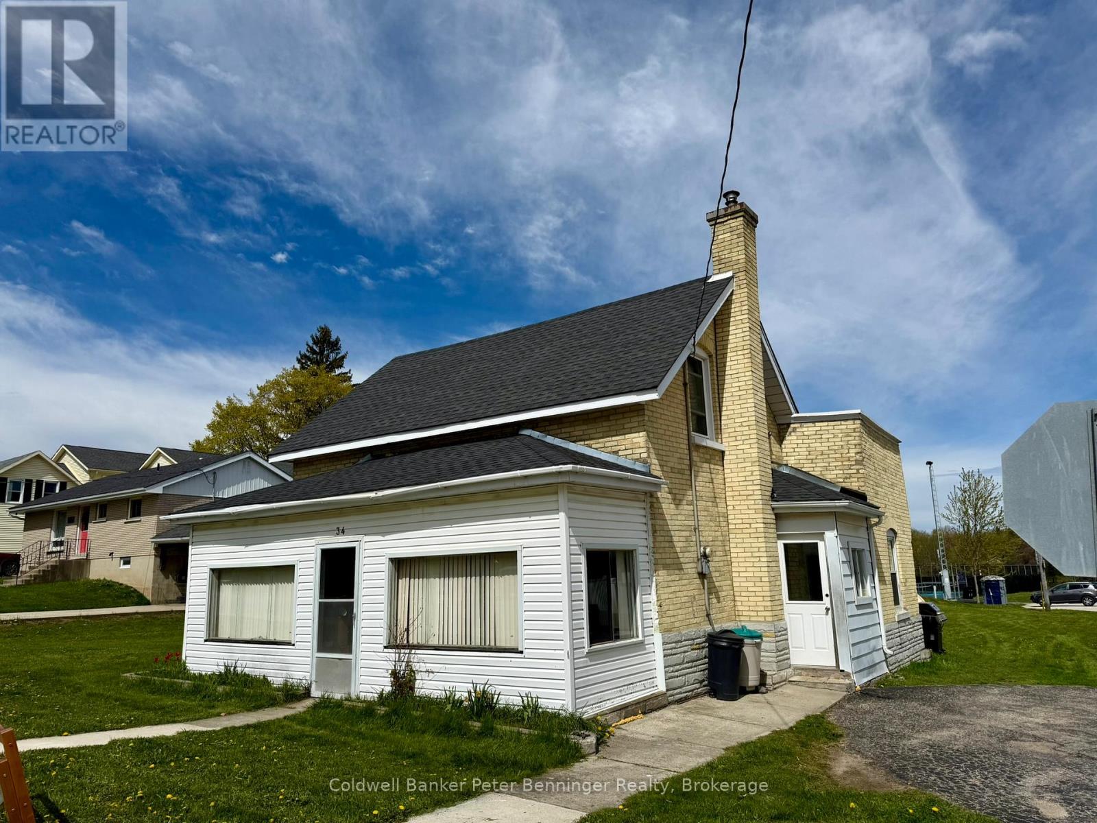 34 Mcgivern Street W, Brockton, Ontario  N0G 2V0 - Photo 4 - X13134494