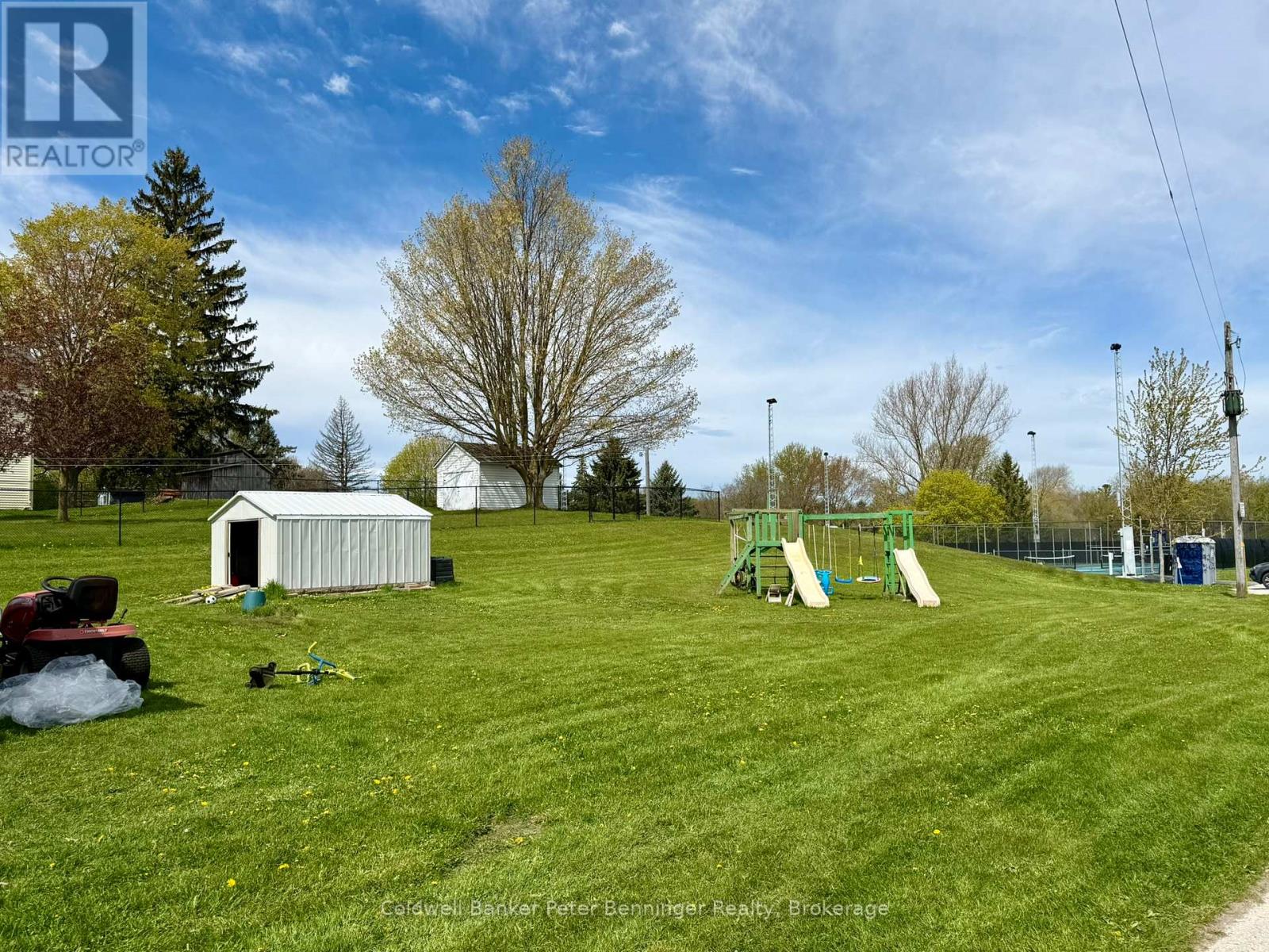 34 Mcgivern Street W, Brockton, Ontario  N0G 2V0 - Photo 8 - X13134494