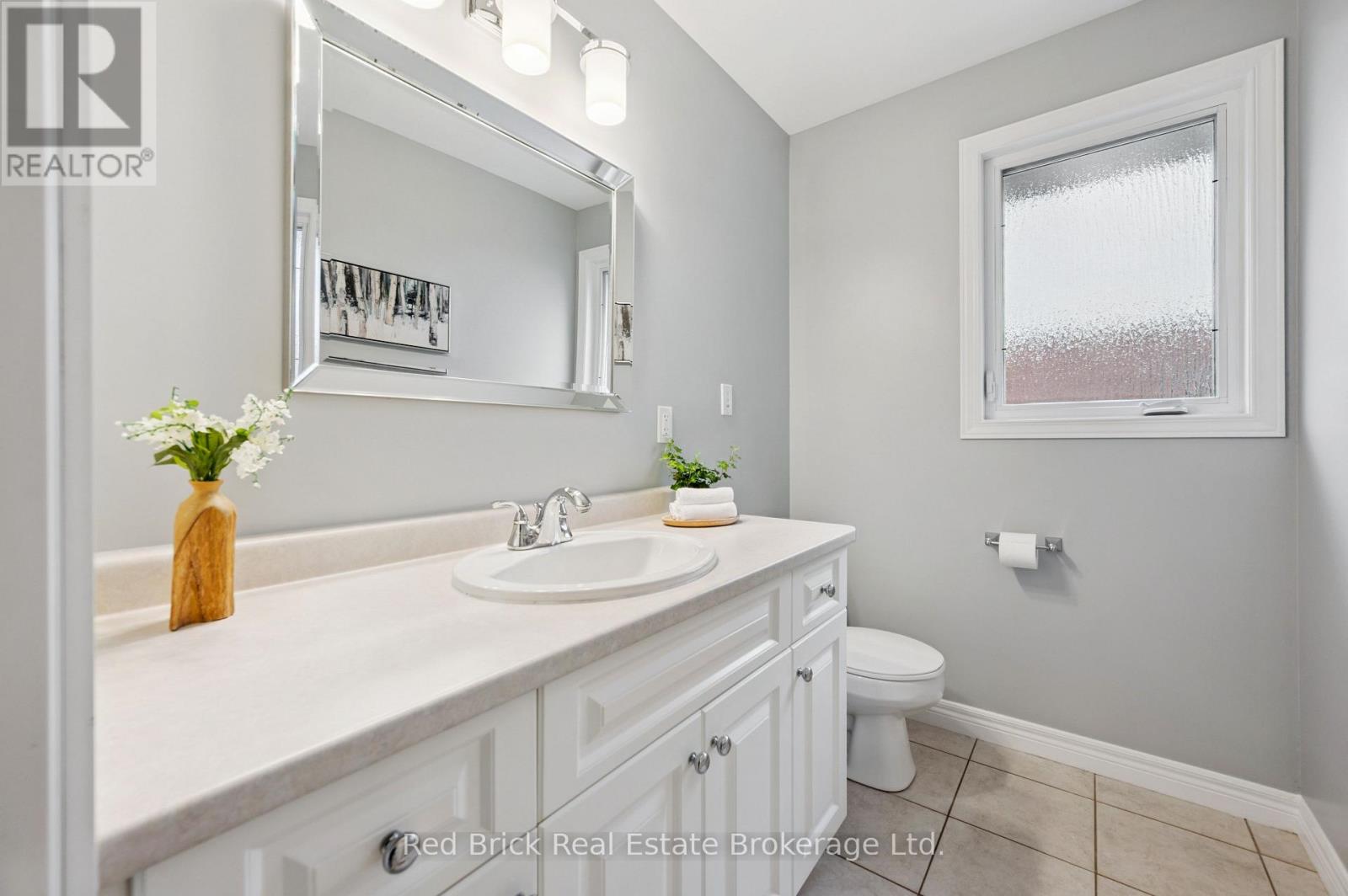326 Erb Street, Centre Wellington, Ontario  N0B 1S0 - Photo 16 - X13134552