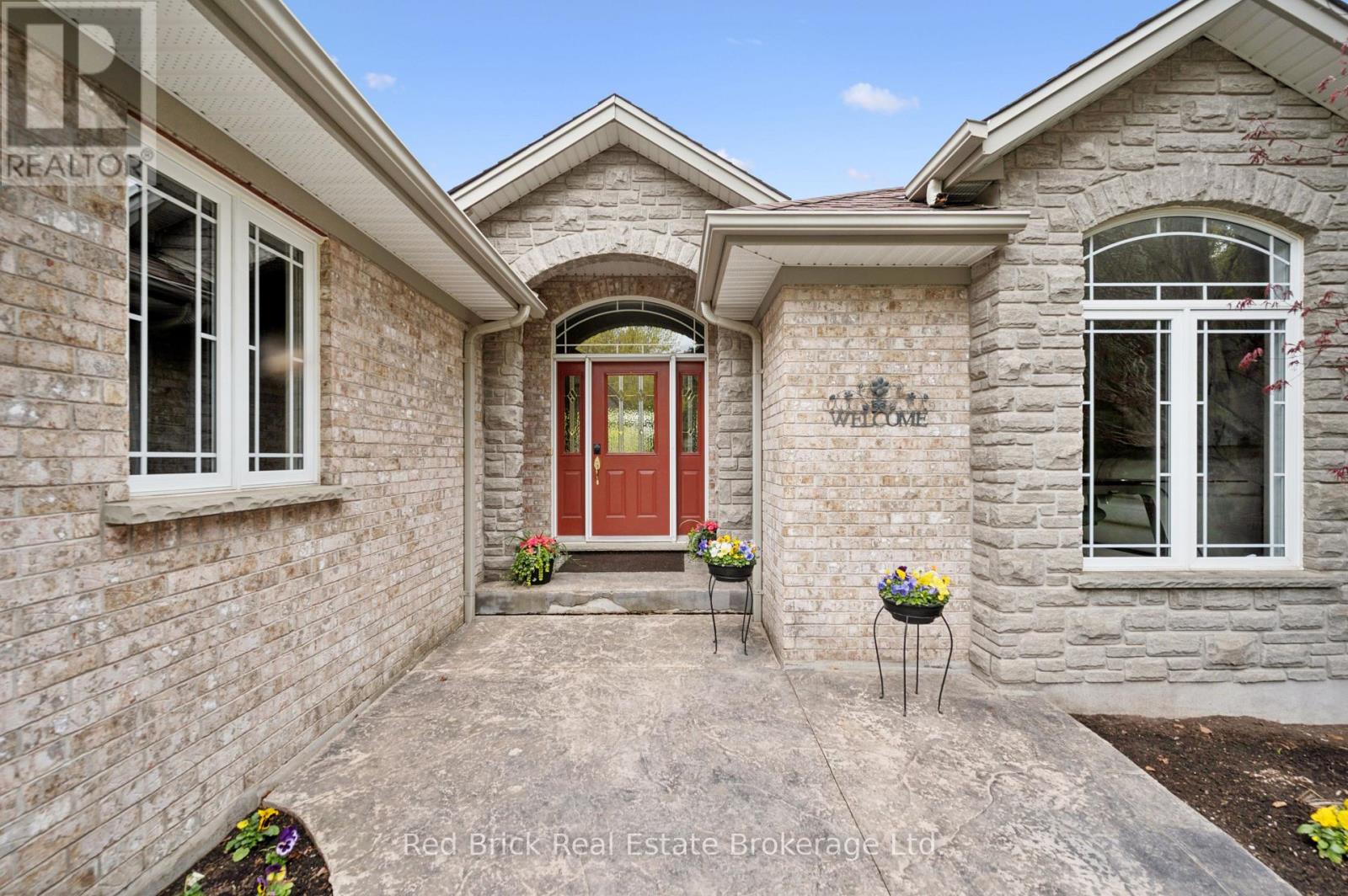 326 Erb Street, Centre Wellington, Ontario  N0B 1S0 - Photo 2 - X13134552