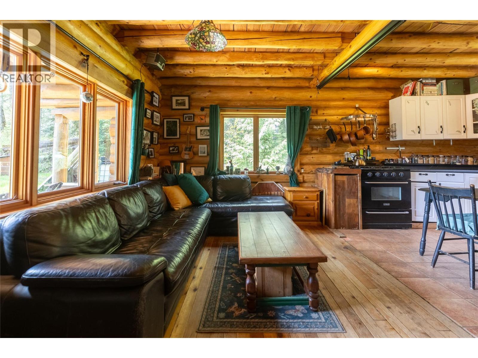 6179 Kubinec Road, Fernie, British Columbia  V0B 1M1 - Photo 7 - 10387287