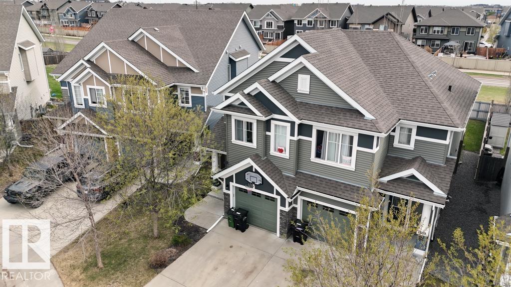 7607 24 AV SW, edmonton, Alberta
