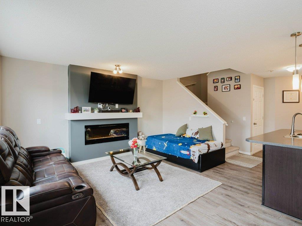 7607 24 Av Sw, Edmonton, Alberta  T6X 1S6 - Photo 11 - E4488000
