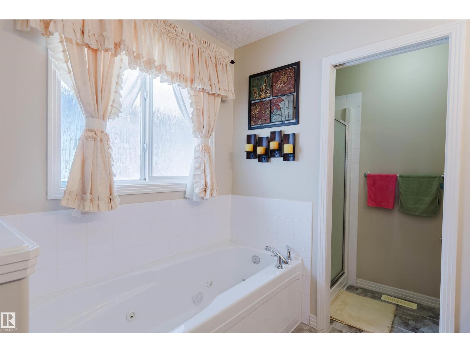 1764 Melrose Cr Sw, Edmonton, Alberta  T6W 0A2 - Photo 33 - E4488008