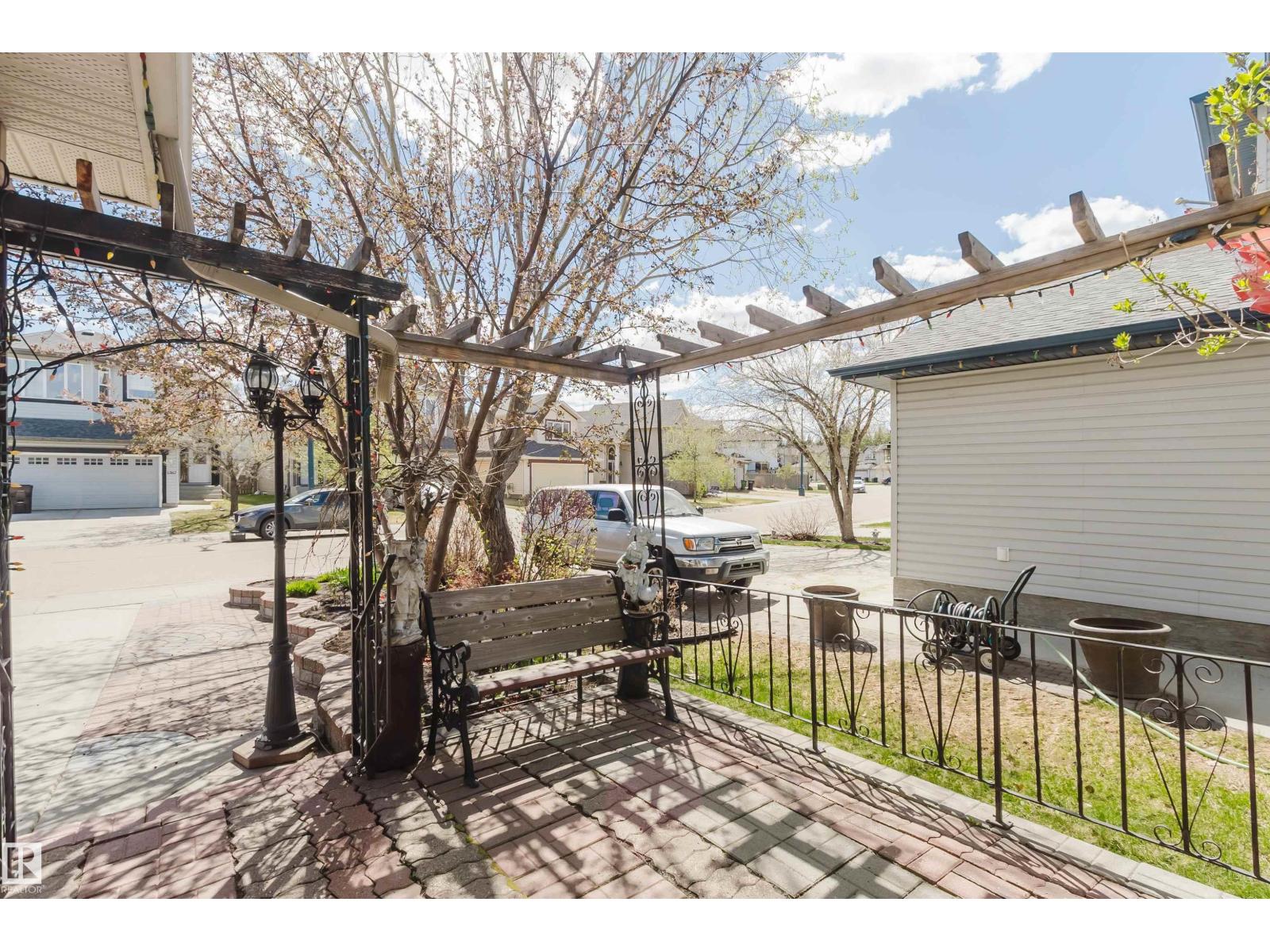 1764 Melrose Cr Sw, Edmonton, Alberta  T6W 0A2 - Photo 5 - E4488008
