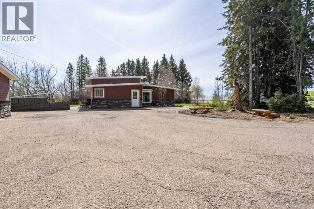 46275 Range Road 211, Rural Camrose County, Alberta  T4V 1X8 - Photo 6 - A2310365