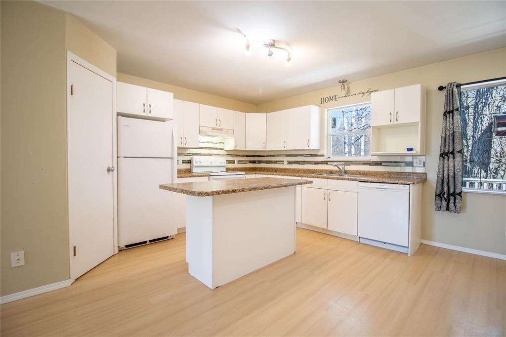 53 Bergen Bay, Kleefeld, Manitoba  R0A 0V0 - Photo 8 - 202610502