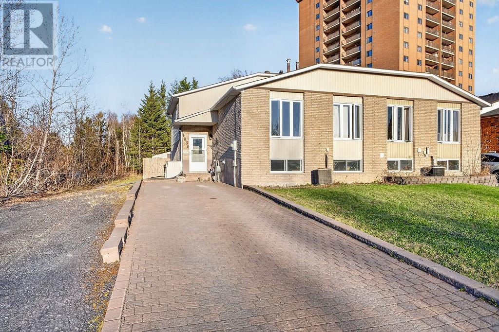 1030 Arthur, Sudbury, Ontario  P3A 5L7 - Photo 1 - 2127813