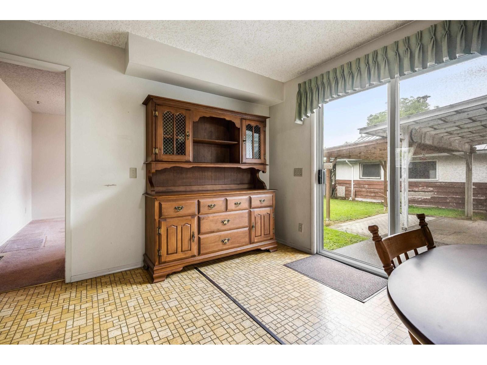 47123 First Avenue, Chilliwack Proper East, Chilliwack, British Columbia  V2P 8B6 - Photo 16 - R3124015