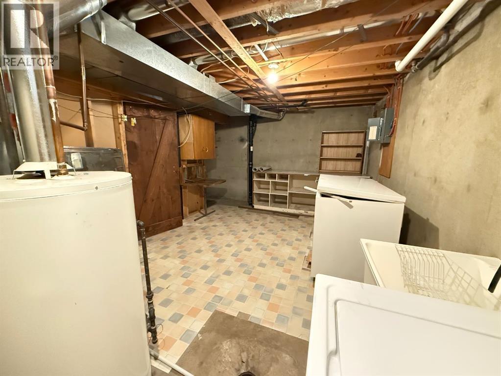 27, 441 Switzer Drive, Hinton, Alberta  T7V 1Z7 - Photo 21 - A2267409