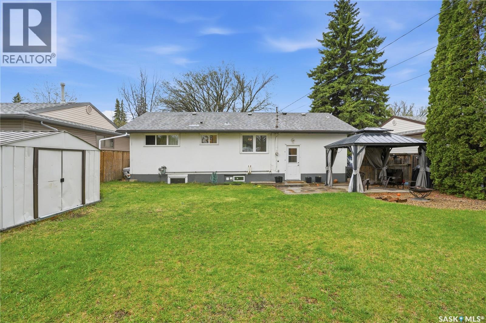 1113 Wilson Crescent, Saskatoon, Saskatchewan  S7J 2M7 - Photo 48 - SK036006
