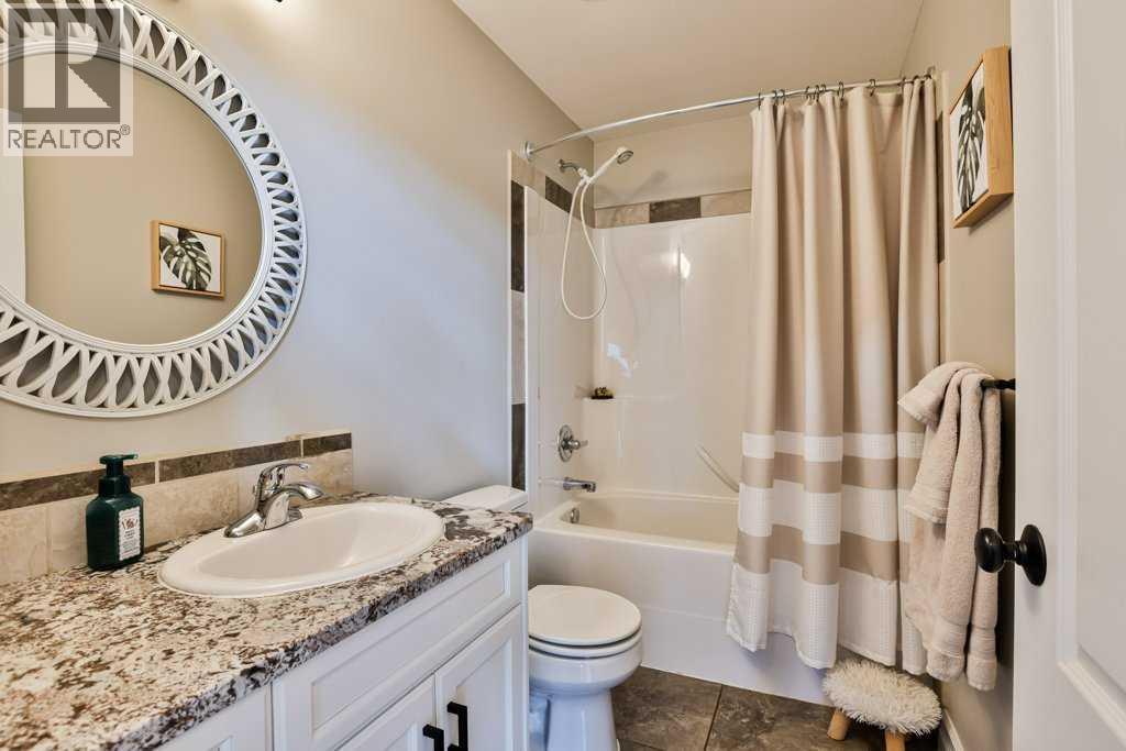 416 Haru Moriyama Place N, Lethbridge, Alberta  T1H 5P1 - Photo 20 - A2294063
