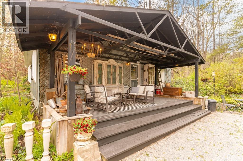 1097 Mineral Springs Road, Ancaster, Ontario  L9H 5E3 - Photo 3 - 40830726