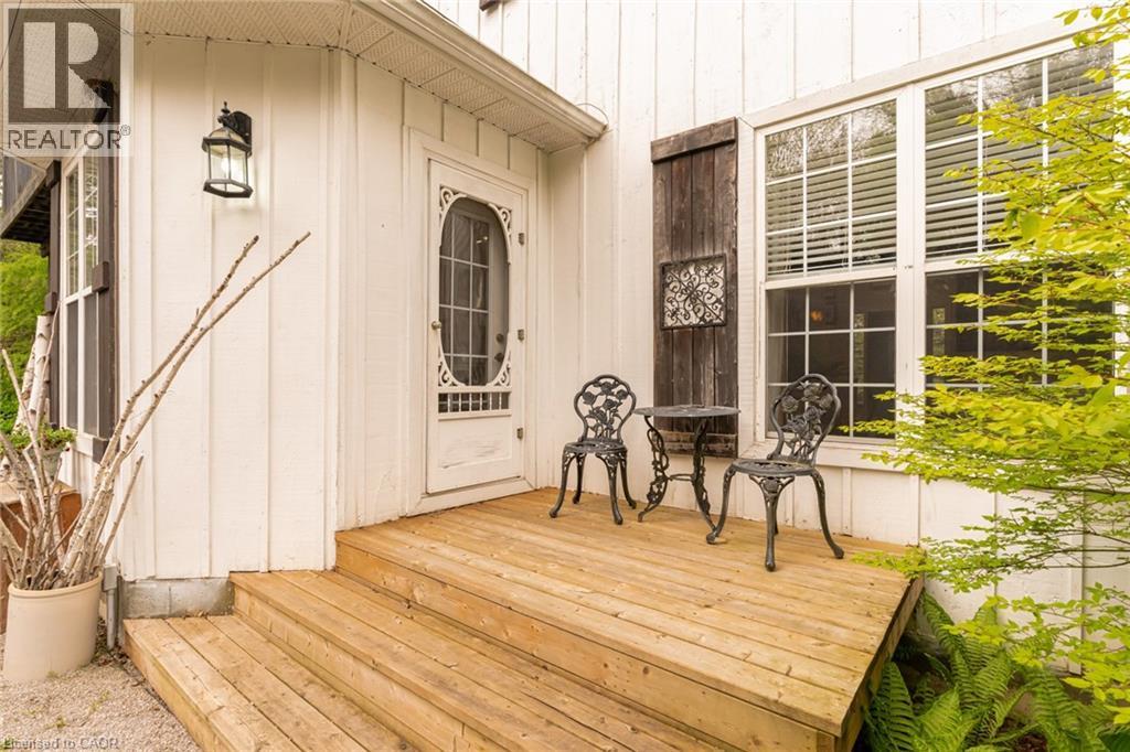 1097 Mineral Springs Road, Ancaster, Ontario  L9H 5E3 - Photo 39 - 40830726