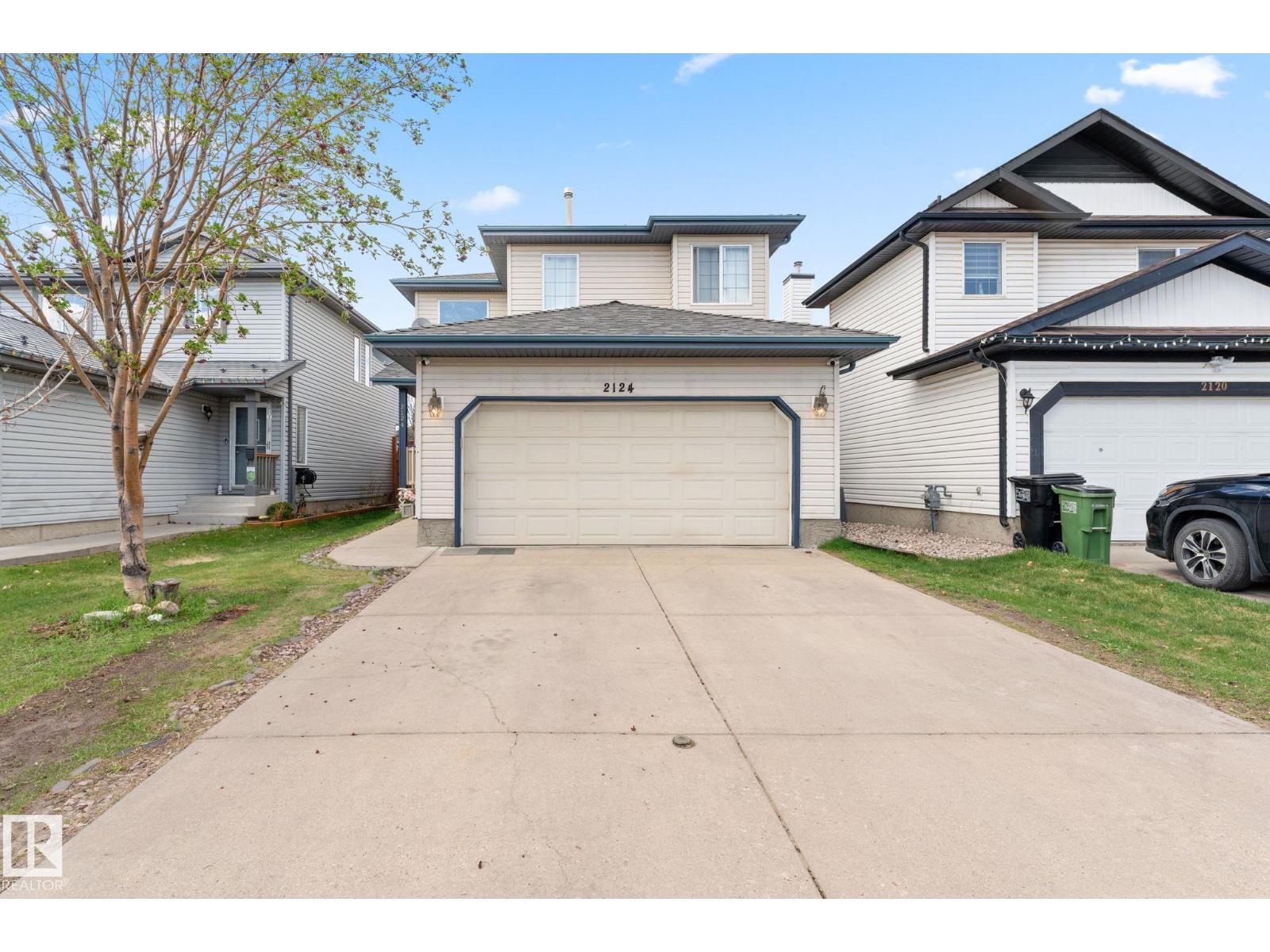 2124 35A AV NW, edmonton, Alberta