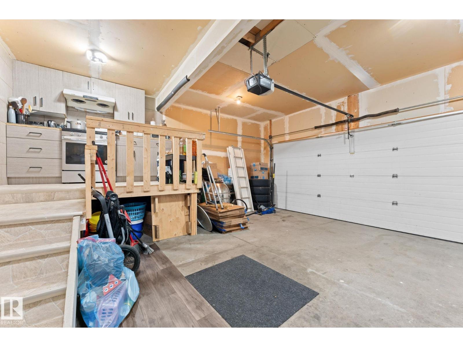 2124 35a Av Nw, Edmonton, Alberta  T6T 1W3 - Photo 10 - E4488013