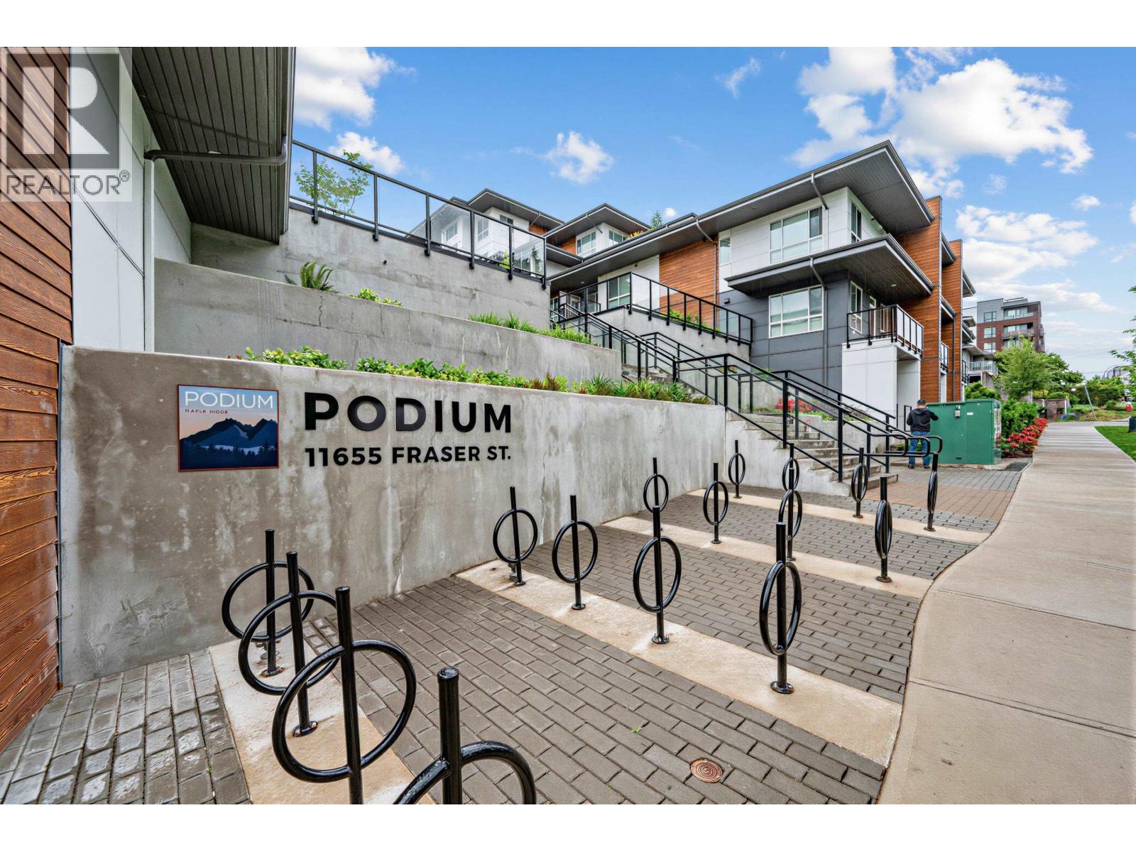 513 11655 FRASER STREET, Maple Ridge, British Columbia