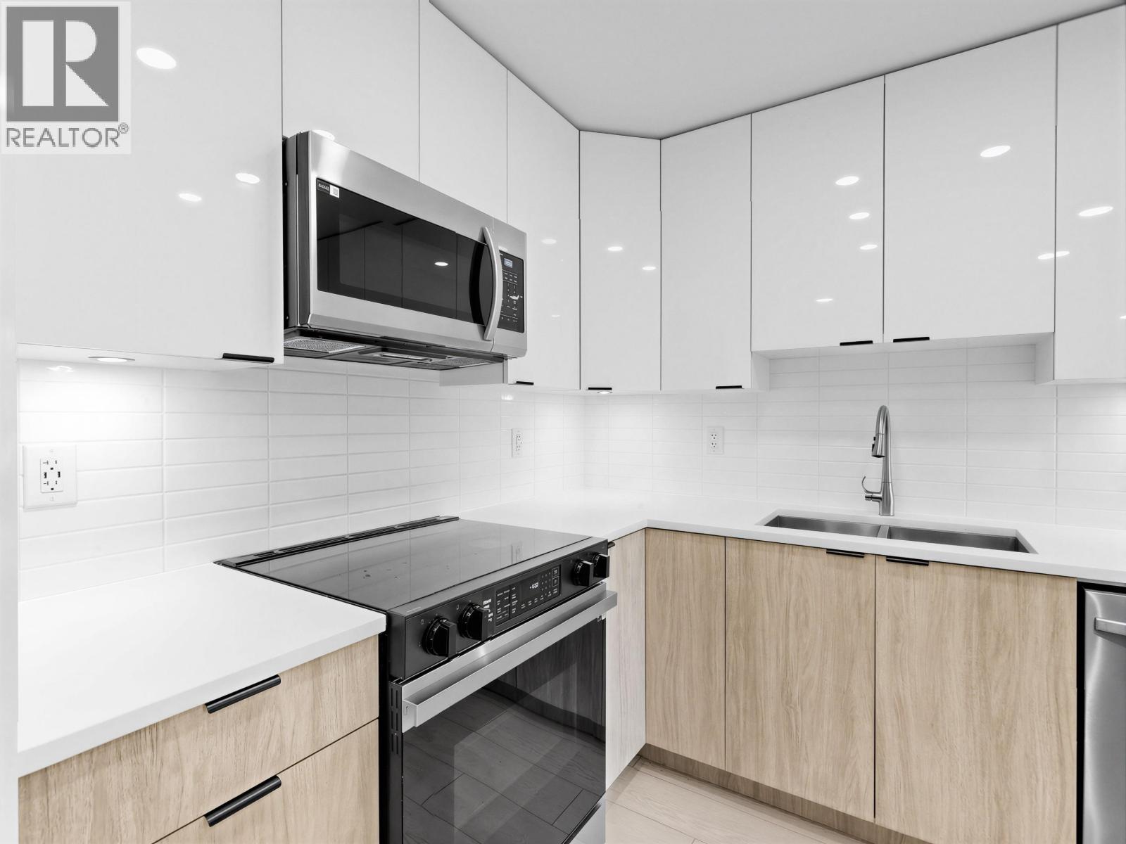513 11655 Fraser Street, Maple Ridge, British Columbia  V2X 6W9 - Photo 6 - R3120750