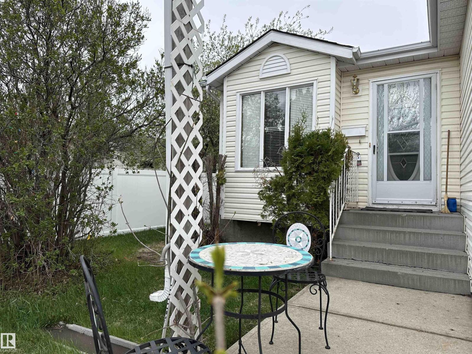 54 Darlington Dr, Sherwood Park, Alberta  T8H 1R7 - Photo 5 - E4488012