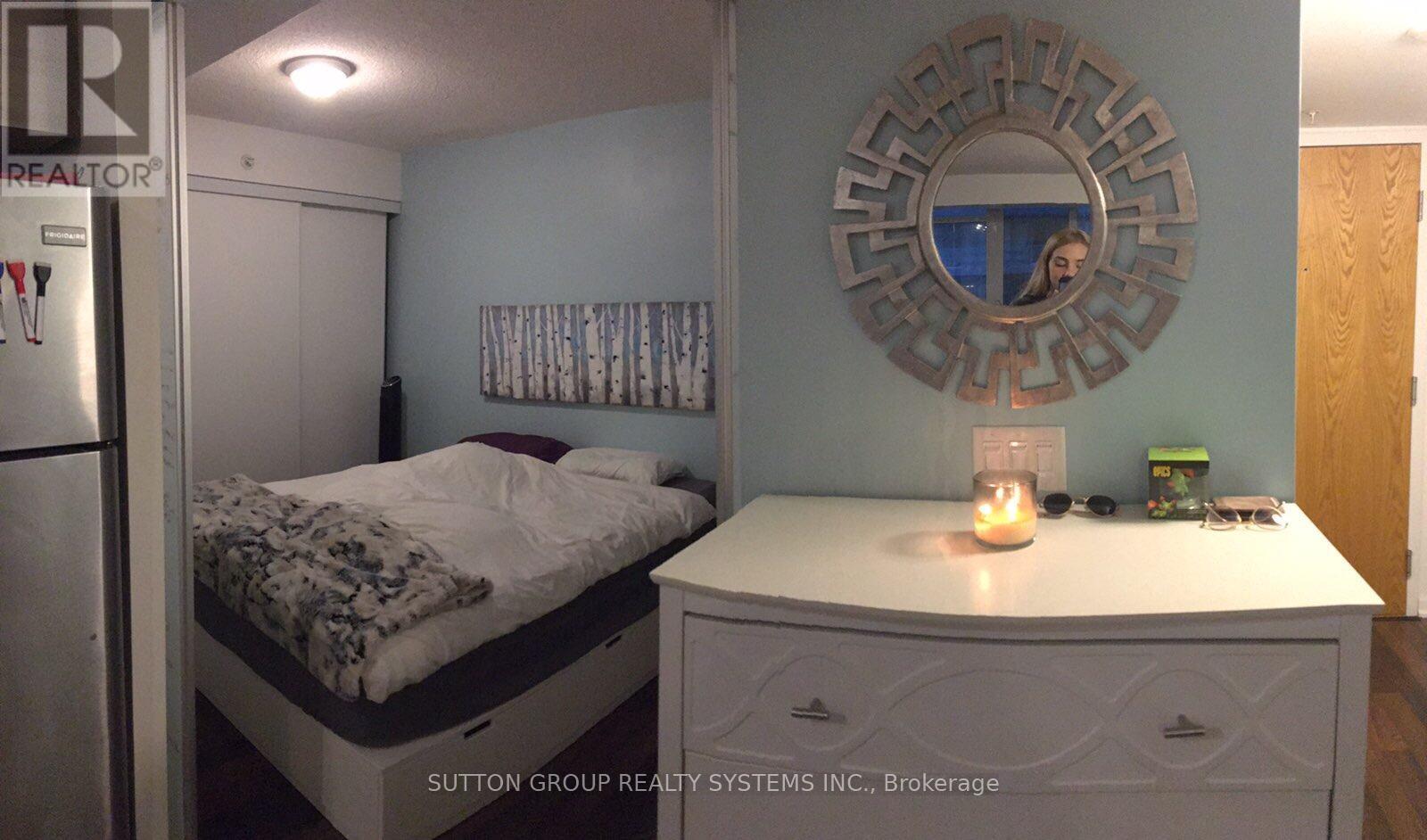 705 - 20 Joe Shuster Way, Toronto, Ontario  M6K 0A3 - Photo 5 - C13134516