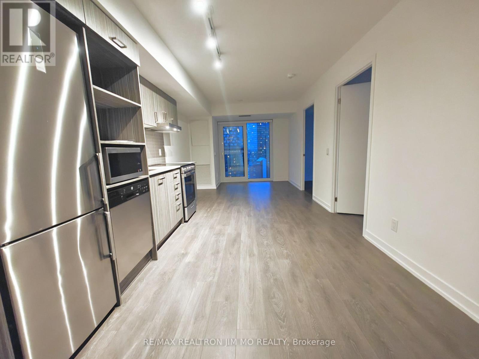 1907 - 219 Dundas Street E, Toronto, Ontario  M5A 0V1 - Photo 3 - C13134570