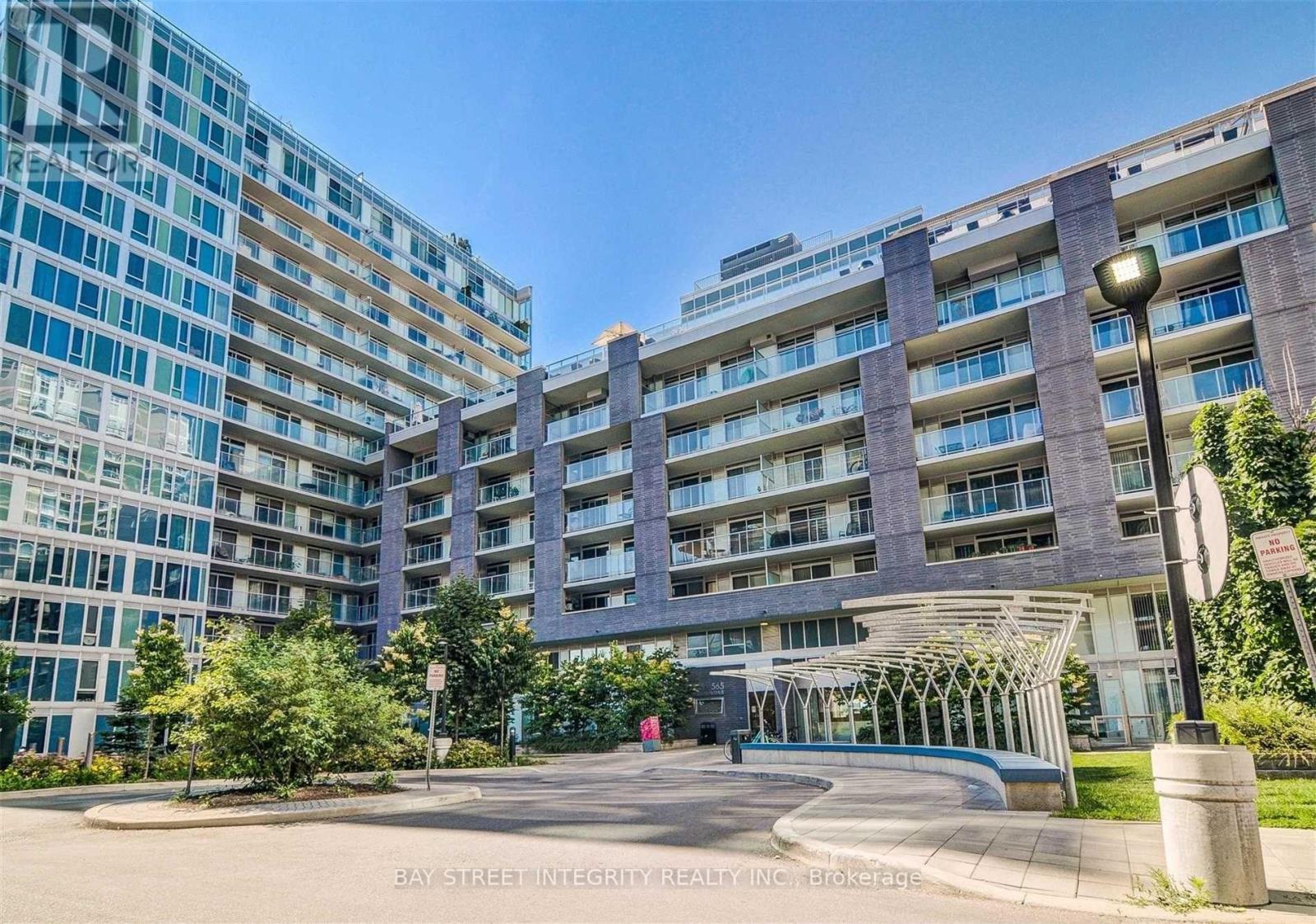 W120 - 565 Wilson Avenue, Toronto, Ontario  M3H 0C6 - Photo 2 - C13134632