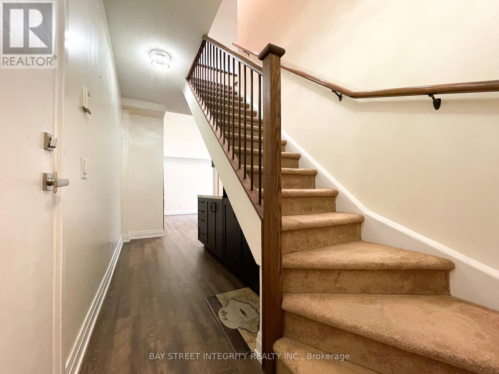 W120 - 565 Wilson Avenue, Toronto, Ontario  M3H 0C6 - Photo 3 - C13134632