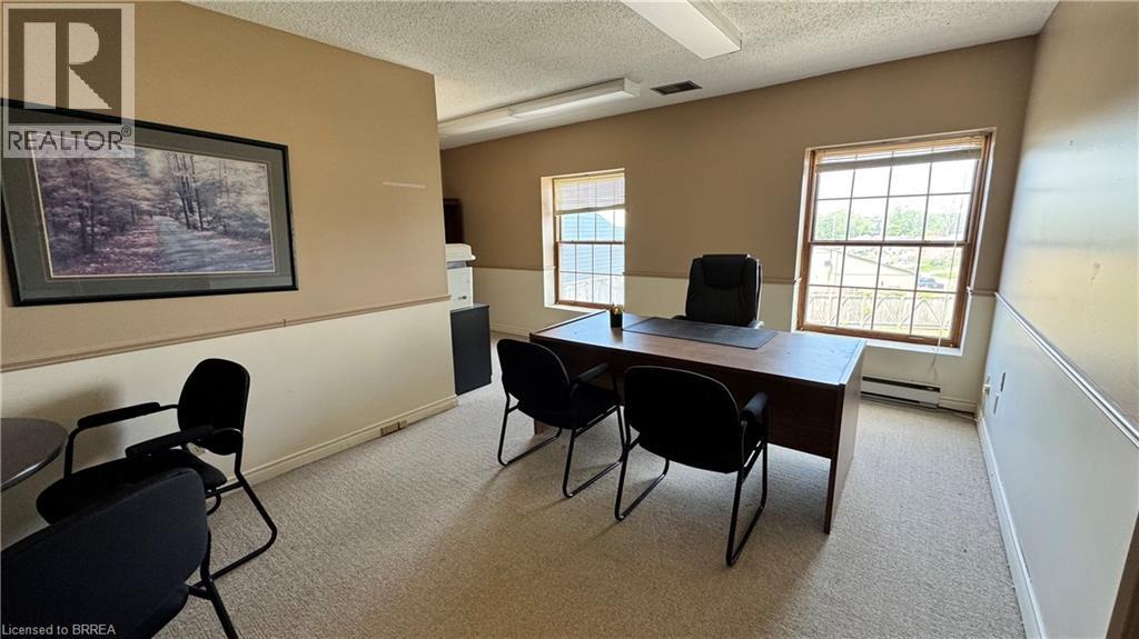 174 Stanley Street Unit# 201, Brantford, Ontario  N3S 6P8 - Photo 2 - 40830240