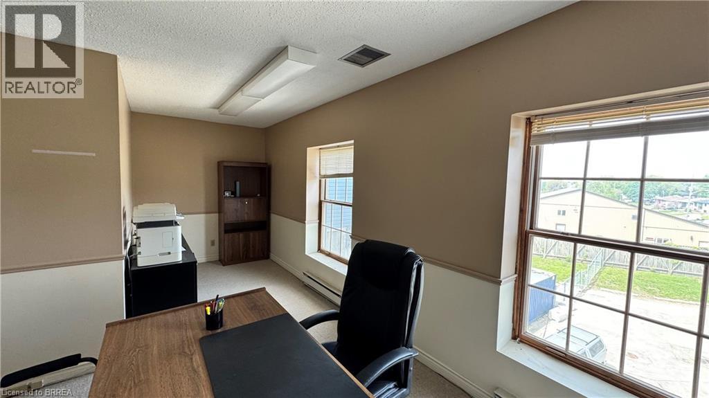 174 Stanley Street Unit# 201, Brantford, Ontario  N3S 6P8 - Photo 3 - 40830240