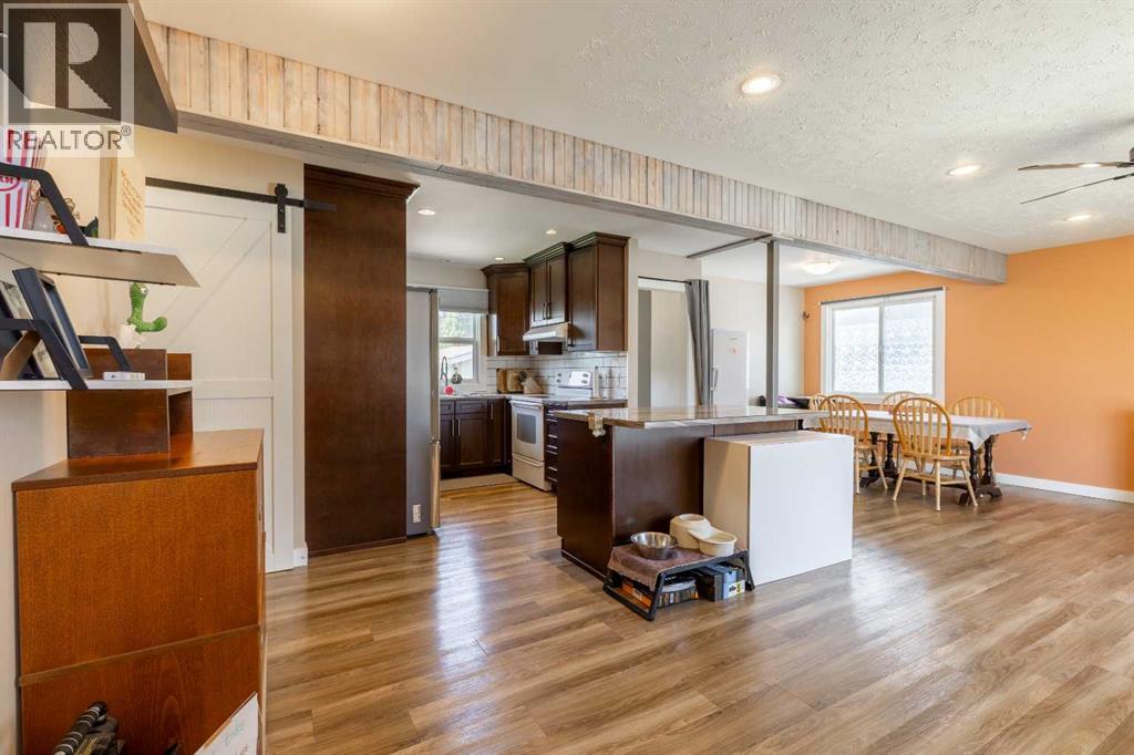1016 30 Street S, Lethbridge, Alberta  T1K 2Y3 - Photo 6 - A2310125