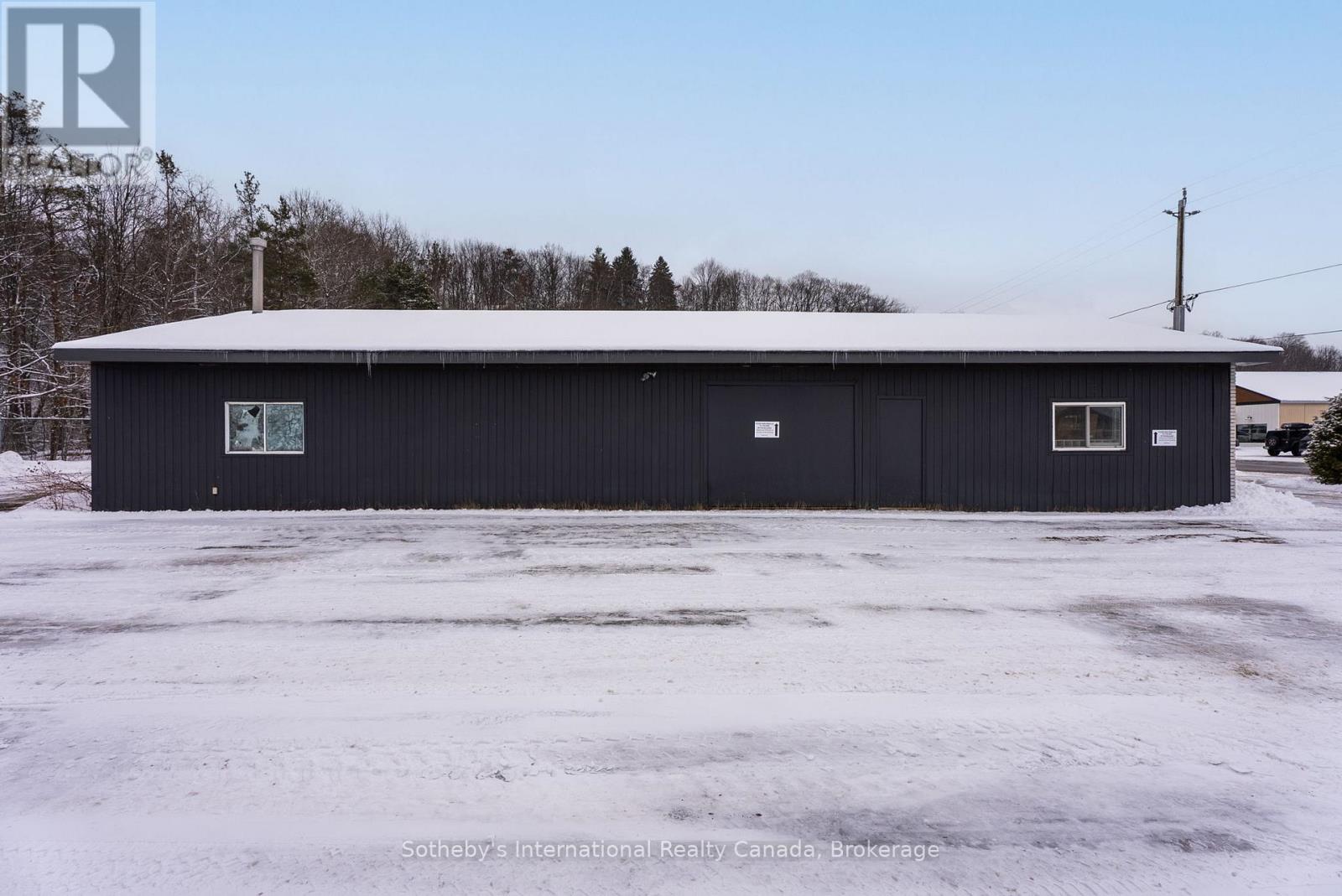 10 Armstrong Street, Bracebridge, Ontario  P1L 1C1 - Photo 11 - X12708316