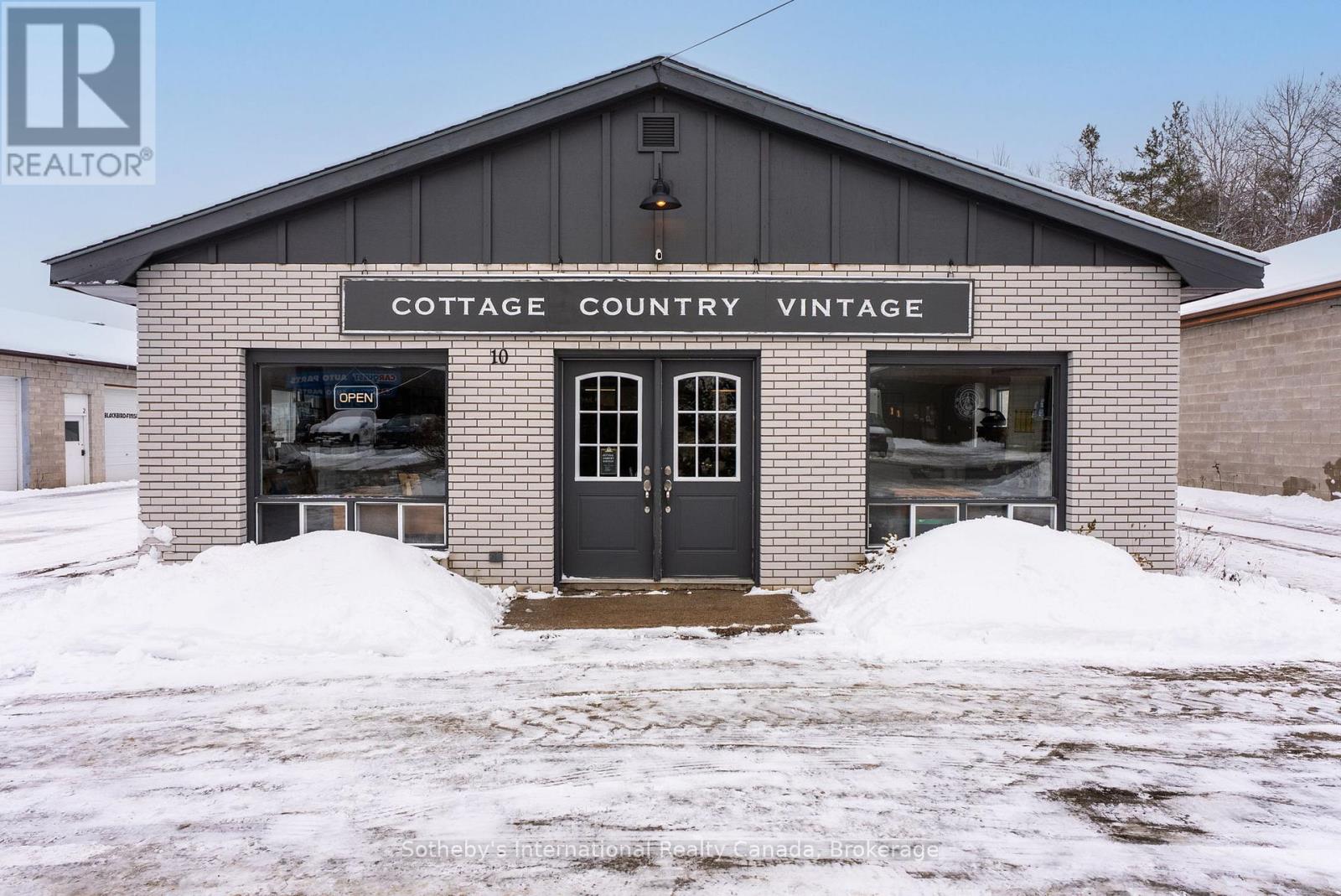 10 Armstrong Street, Bracebridge, Ontario  P1L 1C1 - Photo 28 - X12708316