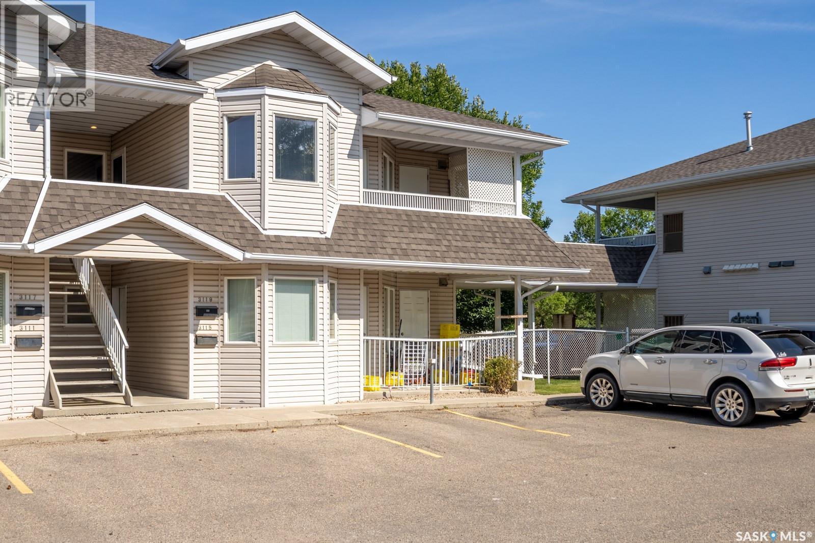 3119 Truesdale Drive E, Regina, Saskatchewan  S4V 2P6 - Photo 2 - SK036098