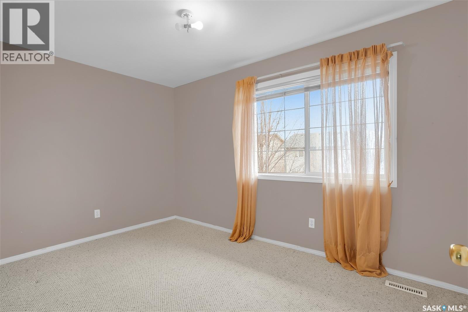 102 670 Kenderdine Road, Saskatoon, Saskatchewan  S7N 4W2 - Photo 16 - SK036077